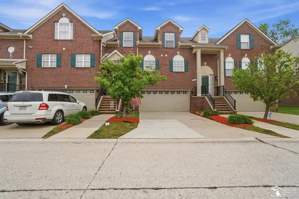 $249,900 | 13163 Golf Pointe Drive, Taylor, MI 48180
