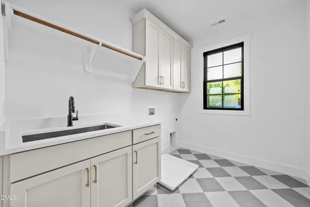 $1,590,000 | 5107 Hearth Drive, Raleigh, NC 27609