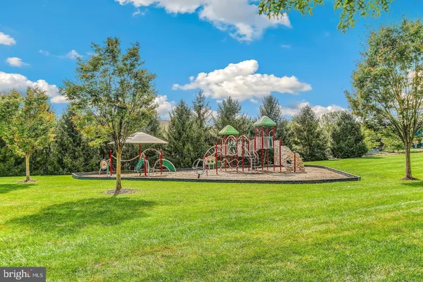 $1,350,000 | 8739 Weathered Stone Way, Laurel, MD 20723