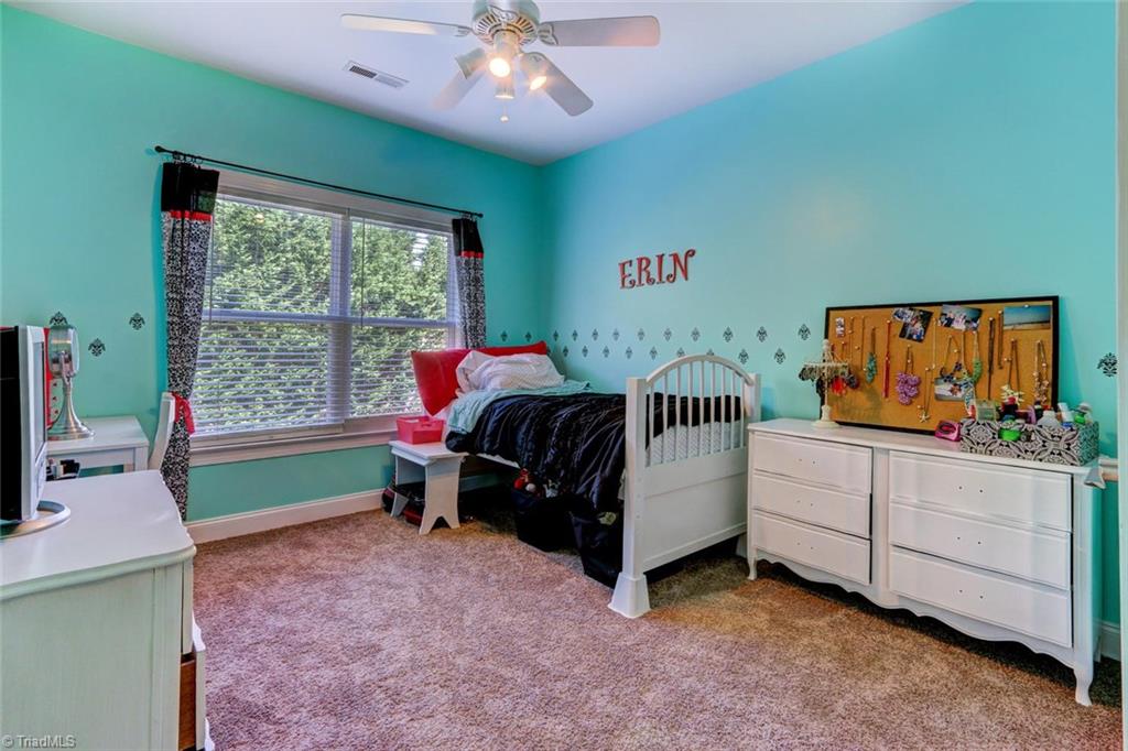 7999 Fogleman Road Oak Ridge, NC 27310 - Photo 23 of 30