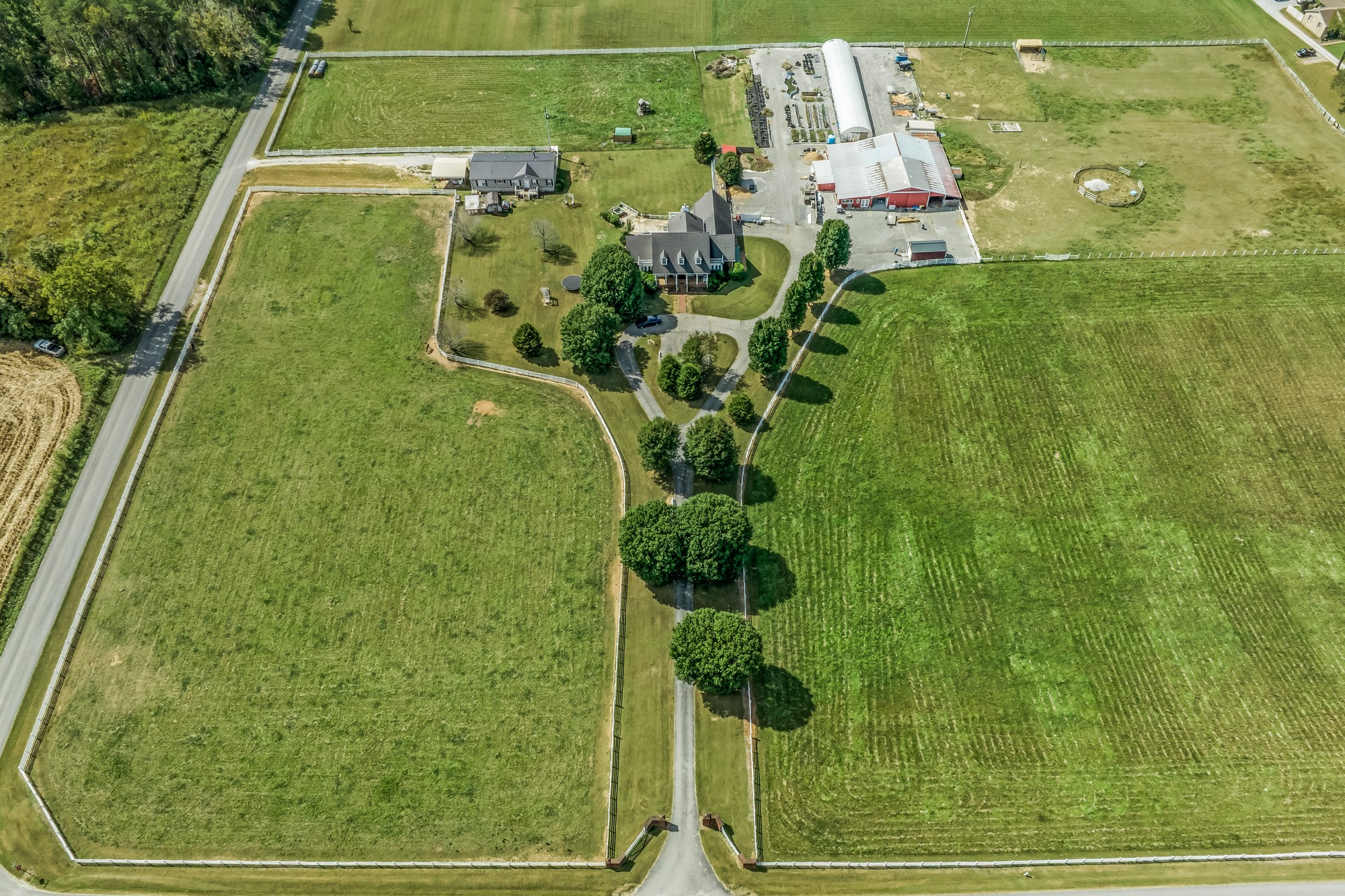 7470 Smith Chapel Road Cookeville, TN 38501 - Photo 52 of 70 a view of a garden