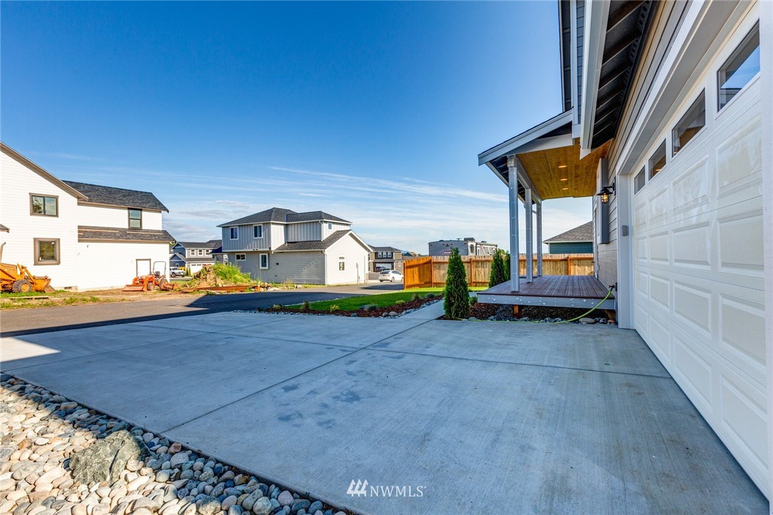 5572 South Church Road Ferndale, WA 98248 - Photo 27 of 30 a view of outdoor space and deck