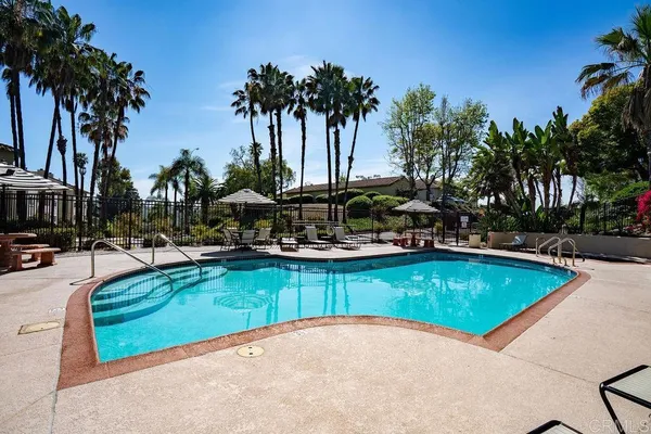 $449,999 | 3475 Paseo De Brisas, Unit 40, Oceanside, CA 92056