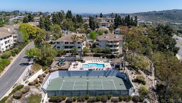 $449,999 | 3475 Paseo De Brisas, Unit 40, Oceanside, CA 92056