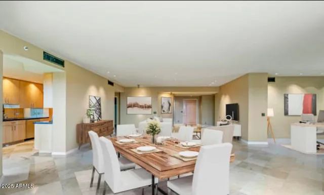 $875,000 | 1040 East Osborn Road, Unit 501, Phoenix, AZ 85014