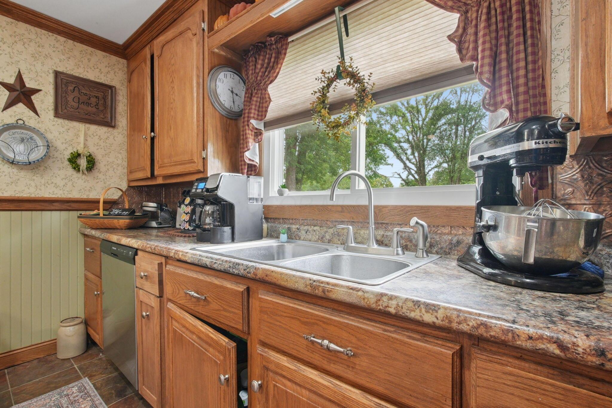 8188 Trimmer Road Circleville, OH 43113 - Photo 22 of 43