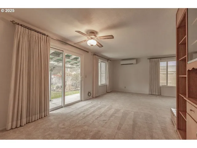 $400,000 | 4494 Cascade Drive, Eugene, OR 97402