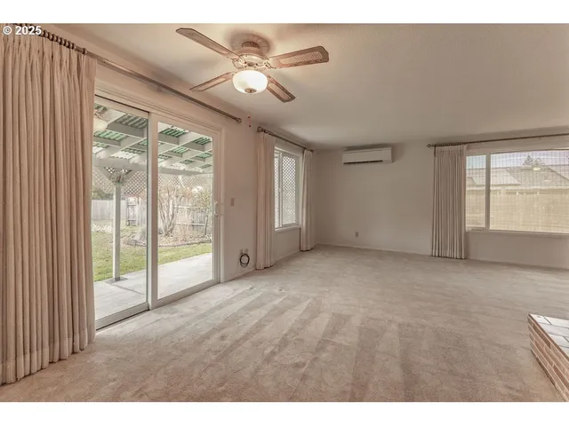 $400,000 | 4494 Cascade Drive, Eugene, OR 97402