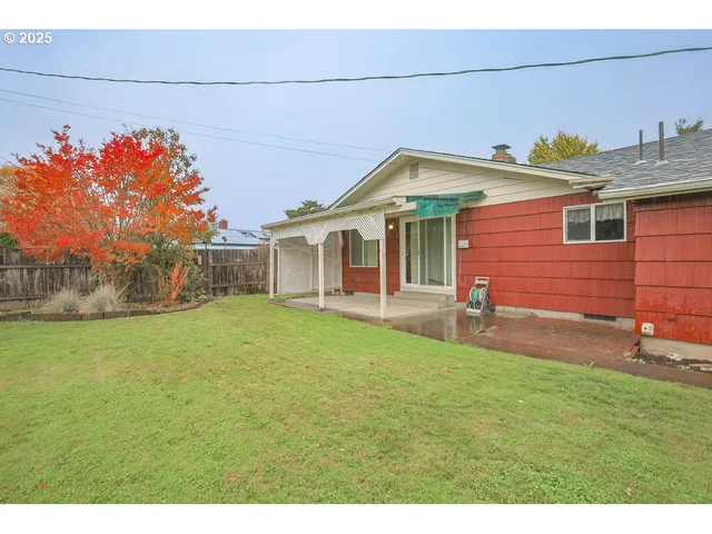 $400,000 | 4494 Cascade Drive, Eugene, OR 97402