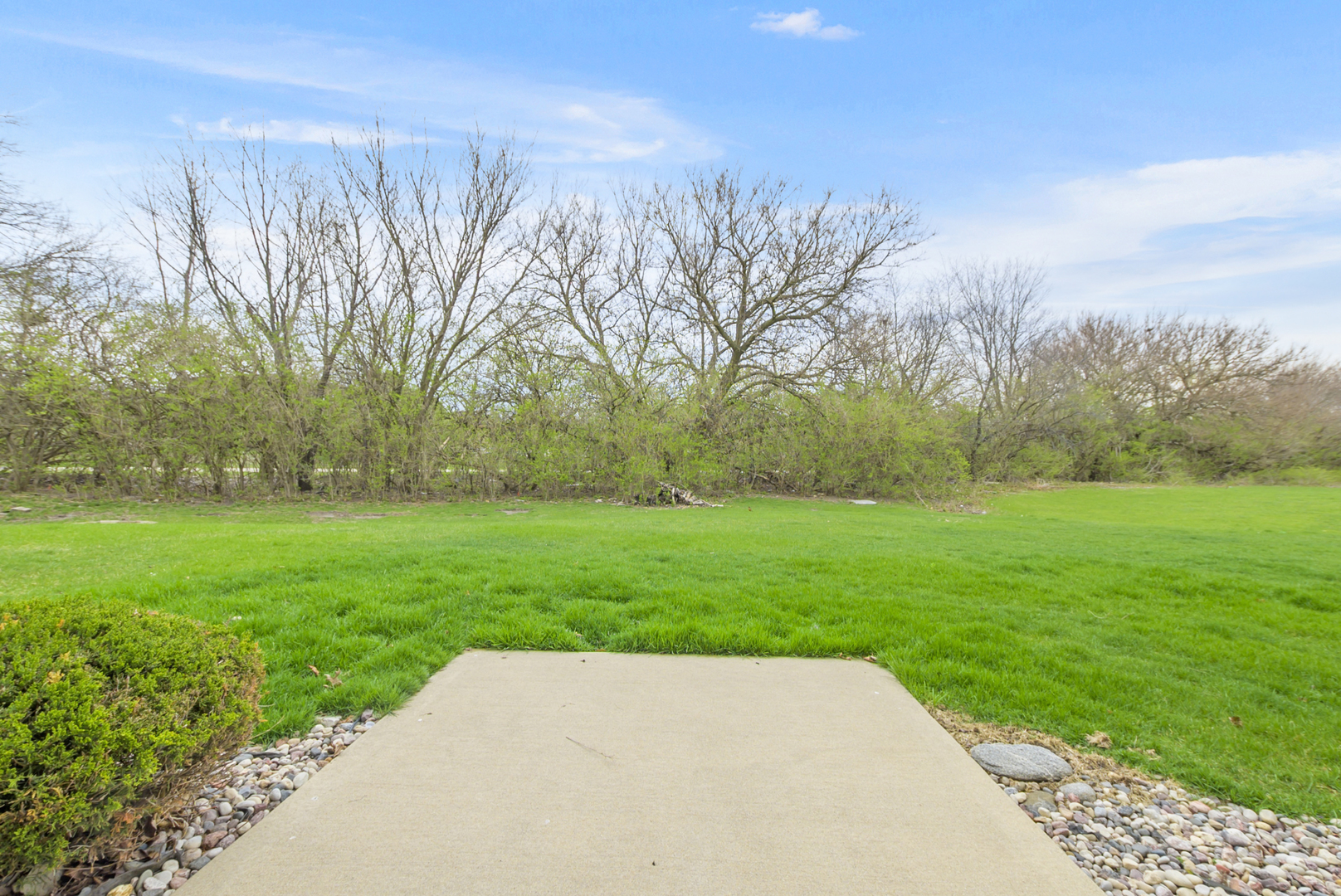 25273 Faraday Road Manhattan, IL 60442 - Photo 2 of 16