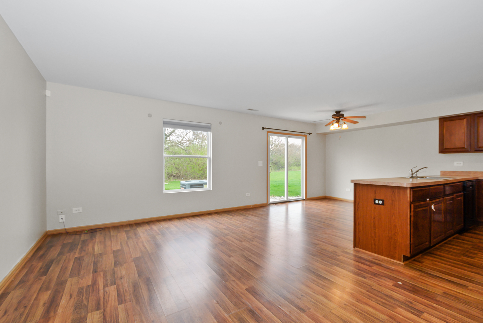 25273 Faraday Road Manhattan, IL 60442 - Photo 4 of 16