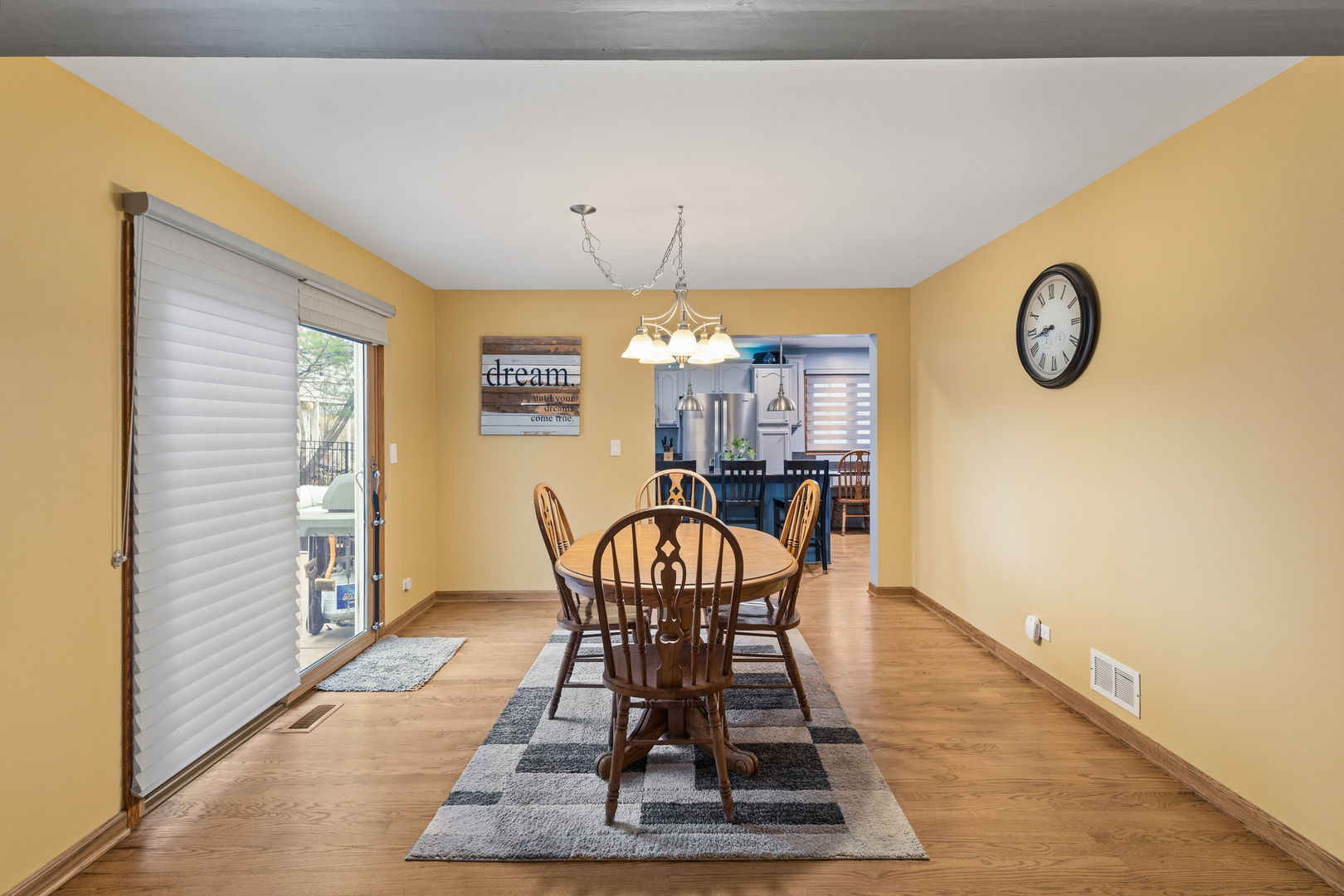 520 Birchwood Road Frankfort, IL 60423 - Photo 5 of 18