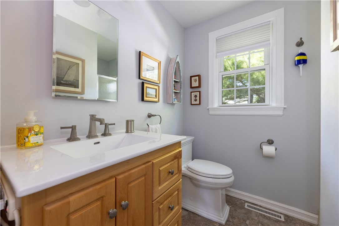 51 Flintstone Road Narragansett, RI 02882 - Photo 23 of 49
