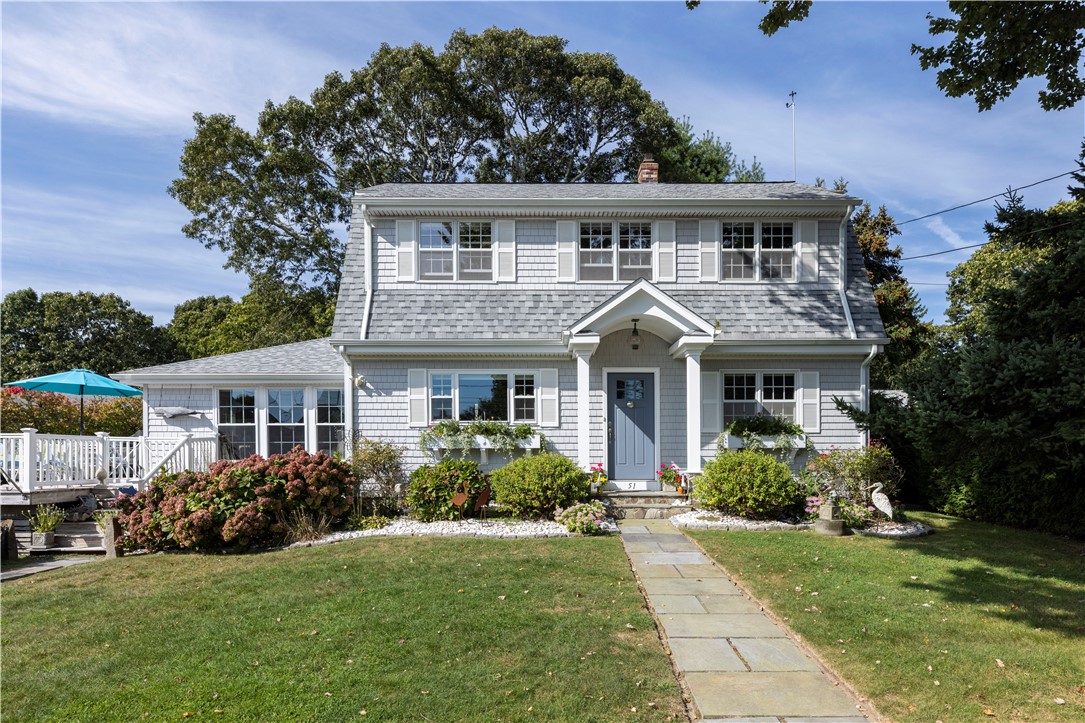 51 Flintstone Road Narragansett, RI 02882 - Photo 3 of 49