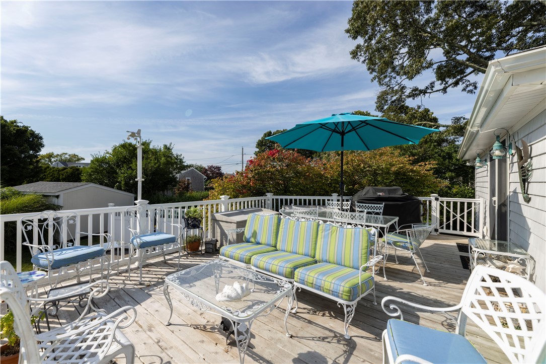 51 Flintstone Road Narragansett, RI 02882 - Photo 41 of 49