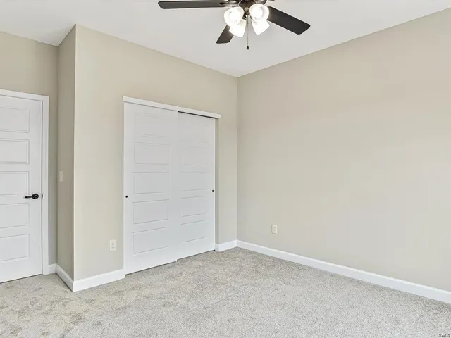 $450,990 | 4132 Tbb Summer Oak Road, Smithton, IL 62285