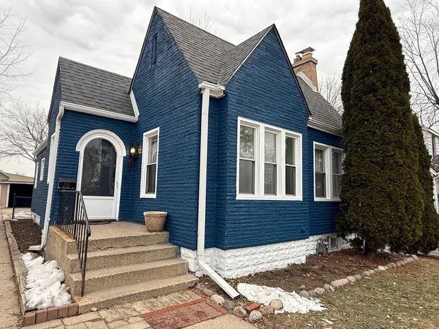 $209,999 | 26 Keller Avenue, Waukegan, IL 60085
