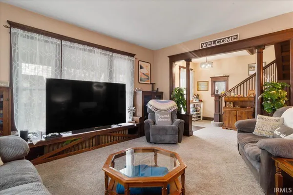$268,000 | 108 Church Street, Owensville, IN 47665