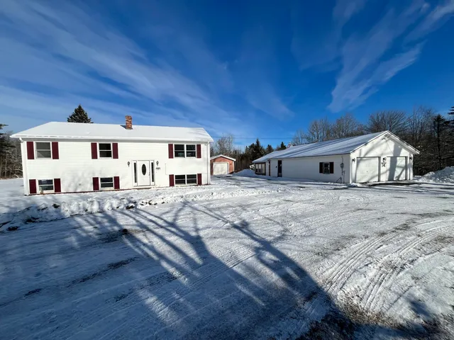 $324,900 | 545 Fuller Road, Hermon, ME 04401