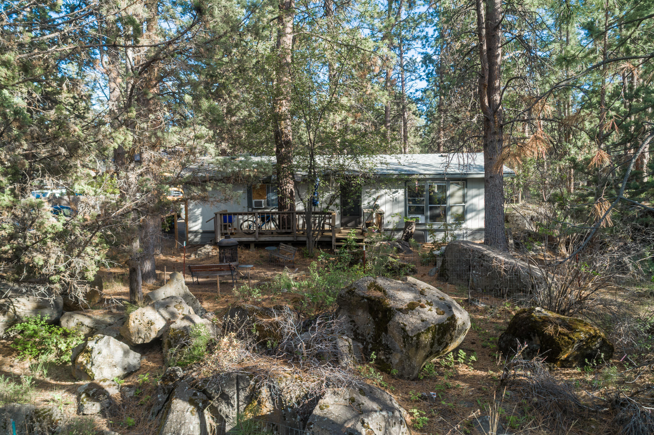 61680 Cedarwood Road Bend, OR 97702 - Photo 18 of 28 2021_05_24_61680_cedarwood_rd-17