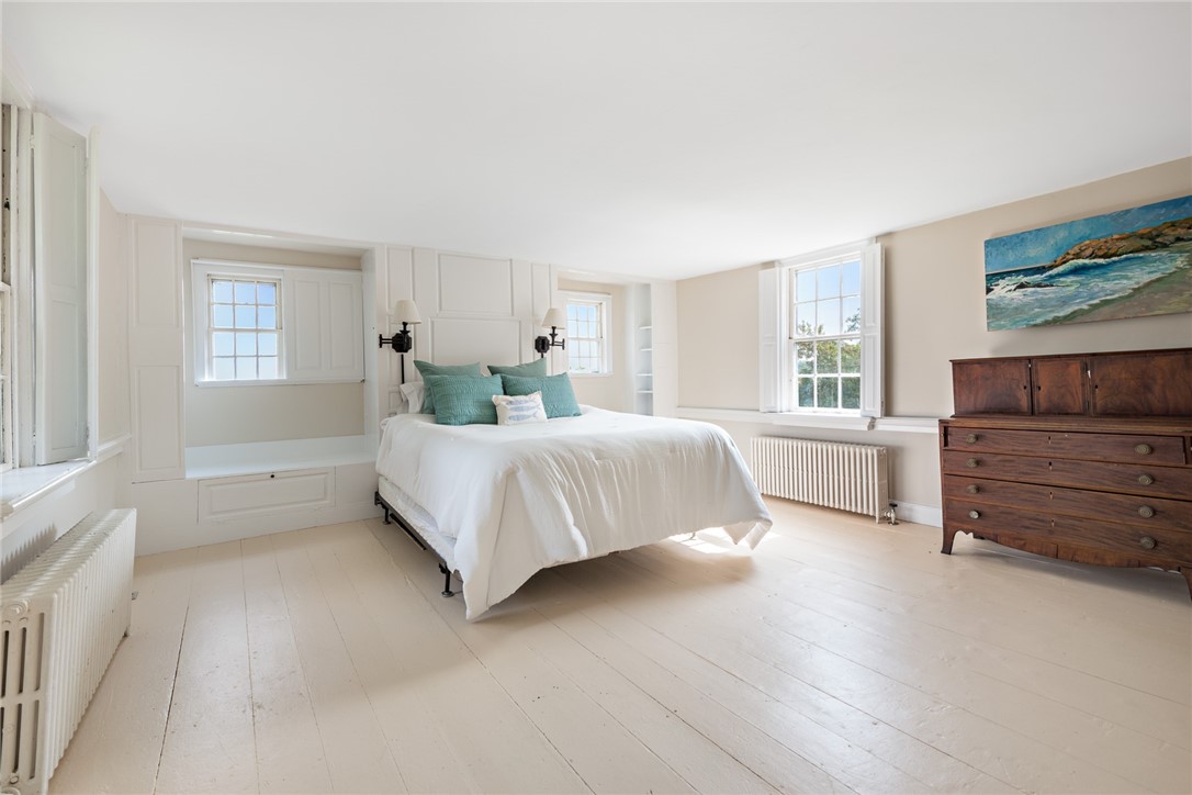 958 Puncatest Neck Road Tiverton, RI 02878 - Photo 23 of 50