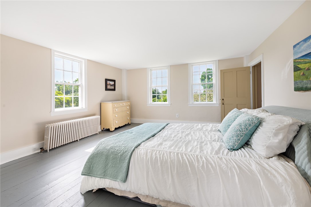 958 Puncatest Neck Road Tiverton, RI 02878 - Photo 27 of 50