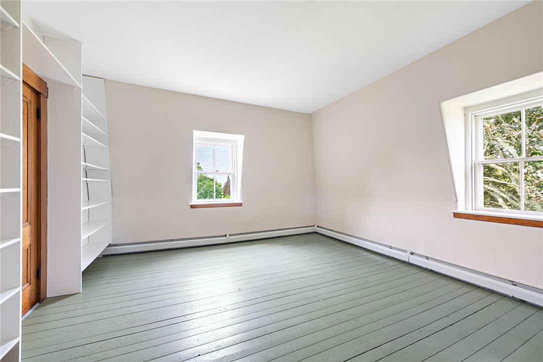 958 Puncatest Neck Road Tiverton, RI 02878 - Photo 35 of 50