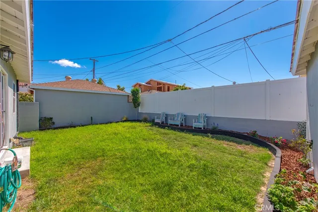 $5,800 | 2704 184th Street, Redondo Beach, CA 90278