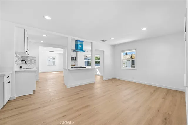 $5,800 | 2704 184th Street, Redondo Beach, CA 90278