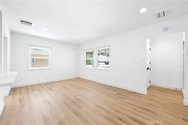 $5,800 | 2704 184th Street, Redondo Beach, CA 90278