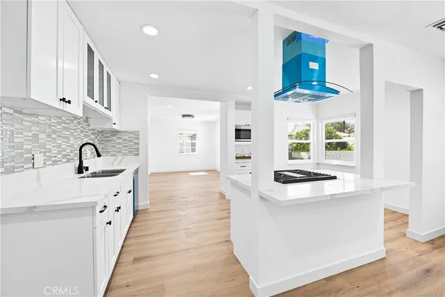 $5,800 | 2704 184th Street, Redondo Beach, CA 90278