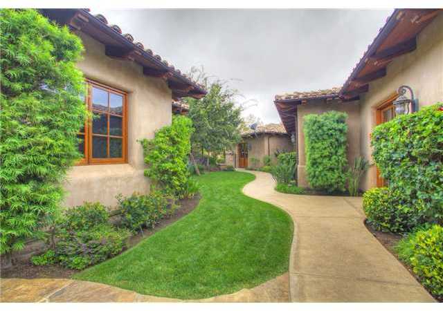 16559 Rd To Rio San Diego, CA 92127 - Photo 20 of 21 LARGE SIDE YARD FOR PRIVACY