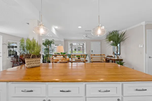 $1,200,000 | 122 Monterey Avenue, Panama City Beach, FL 32413