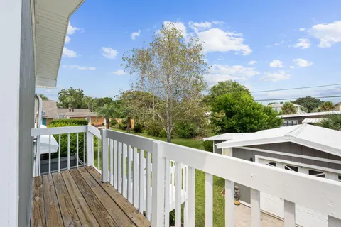 $1,330,000 | 122 Monterey Avenue, Panama City Beach, FL 32413