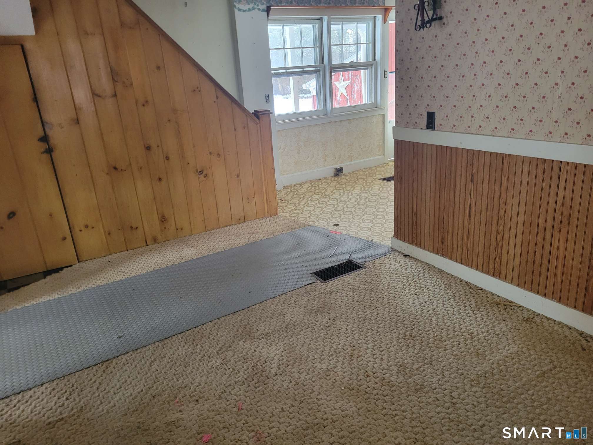 459 Colonel Ledyard Highway Ledyard, CT 06339 - Photo 8 of 13