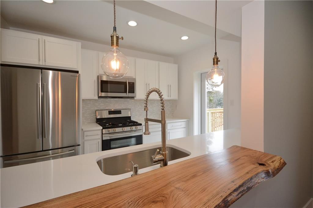 119 West Garden Road Pittsburgh, PA 15227 - Photo 10 of 25 Gallery Image 10