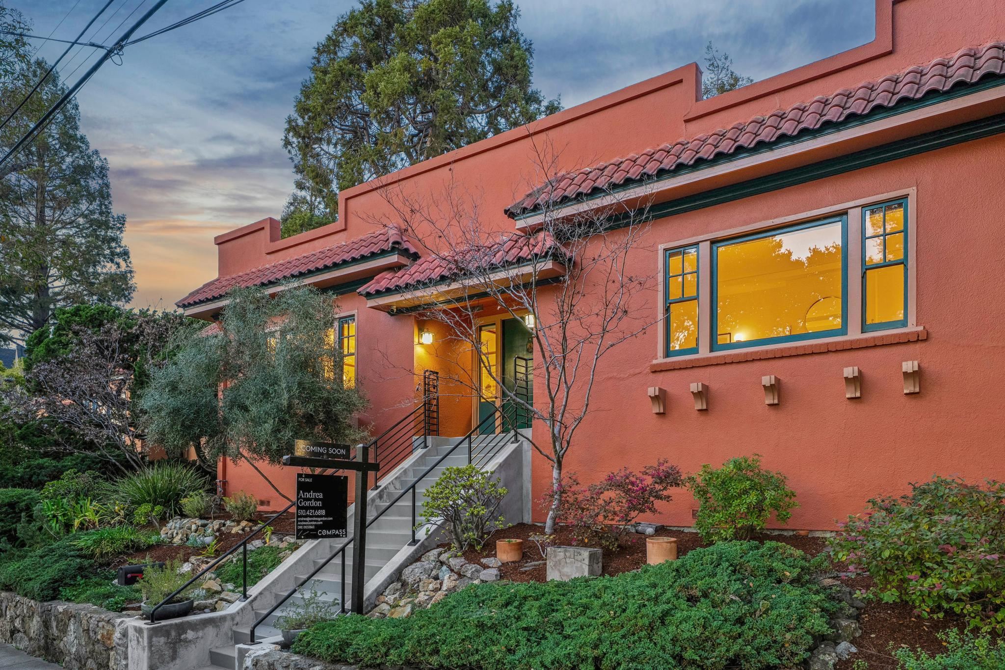 1983 Yosemite Road Berkeley, CA 94707 - Photo 4 of 59