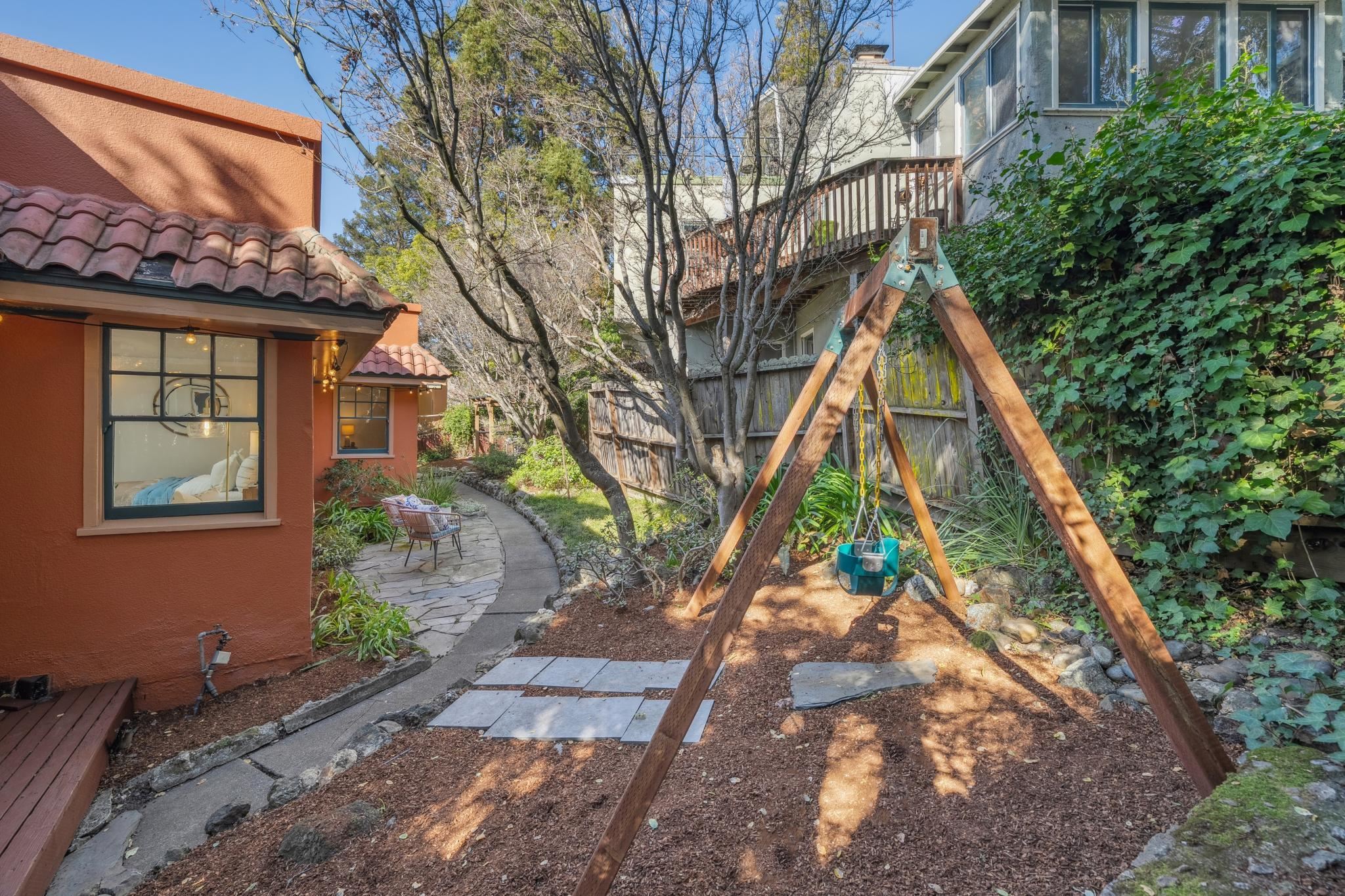 1983 Yosemite Road Berkeley, CA 94707 - Photo 42 of 59