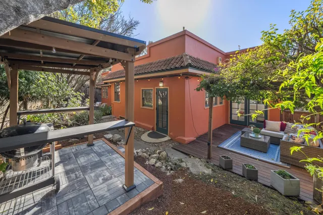 $1,599,000 | 1983 Yosemite Road, Berkeley, CA 94707