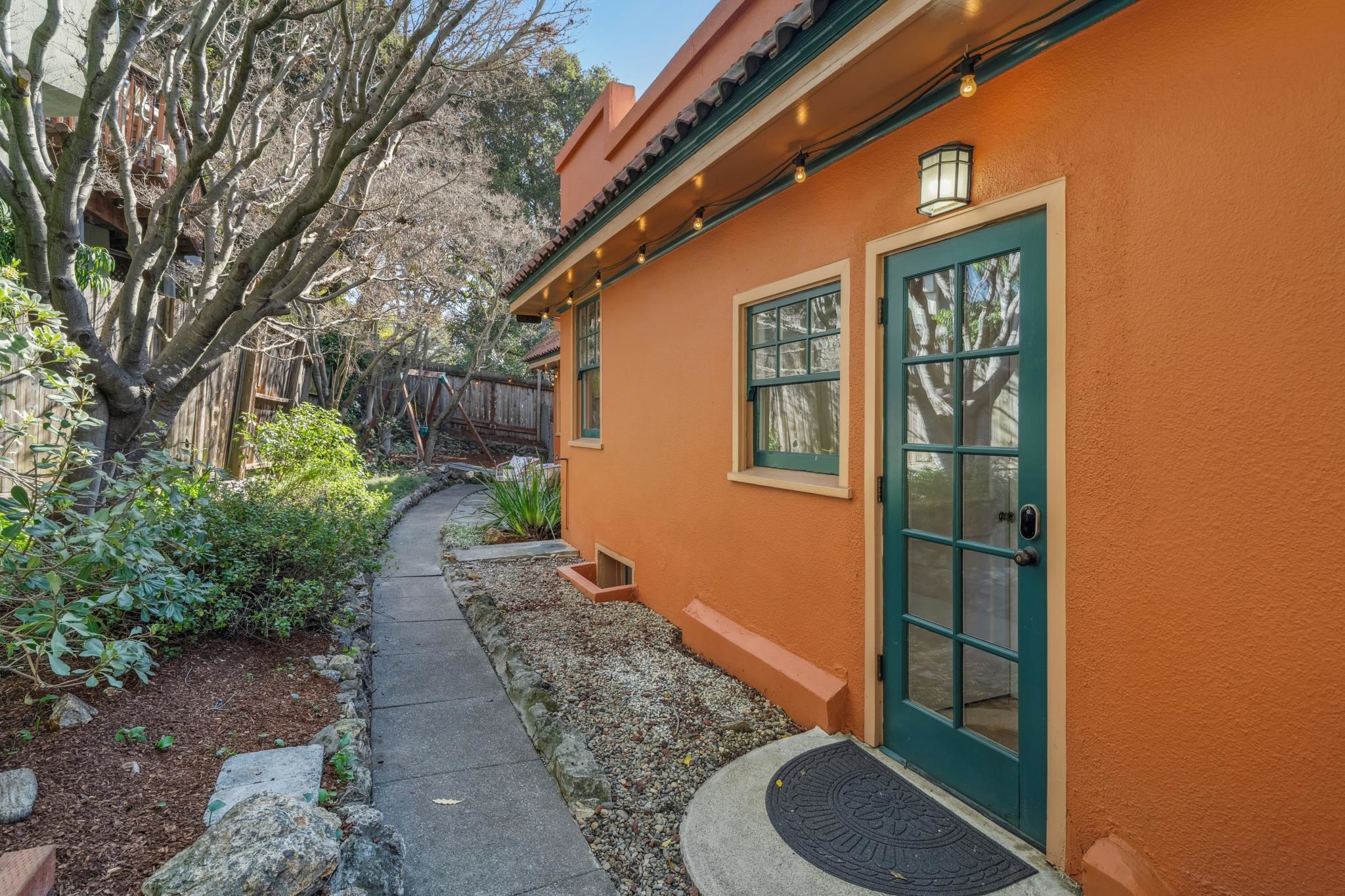 1983 Yosemite Road Berkeley, CA 94707 - Photo 49 of 59