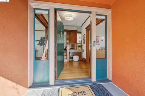 $1,599,000 | 1983 Yosemite Road, Berkeley, CA 94707