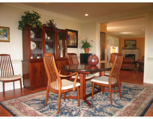3 Cedar Brook Road Wellesley, MA 02482 - Photo 3 of 11