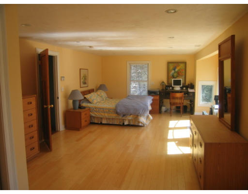 3 Cedar Brook Road Wellesley, MA 02482 - Photo 7 of 11