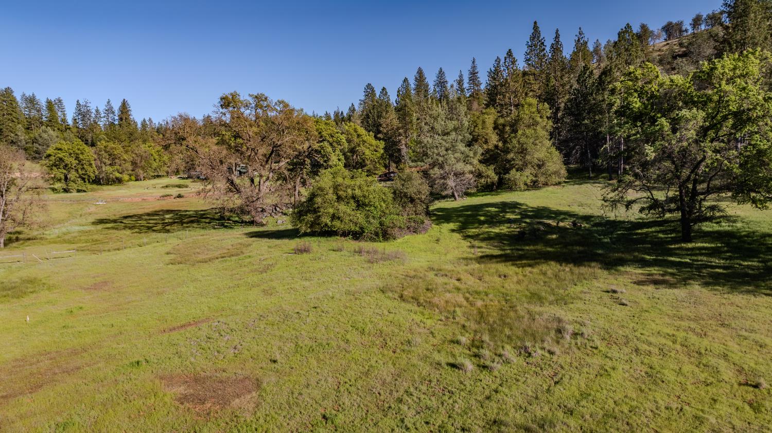 22930 Meadow View Road Fiddletown, CA 95629 - Photo 20 of 95