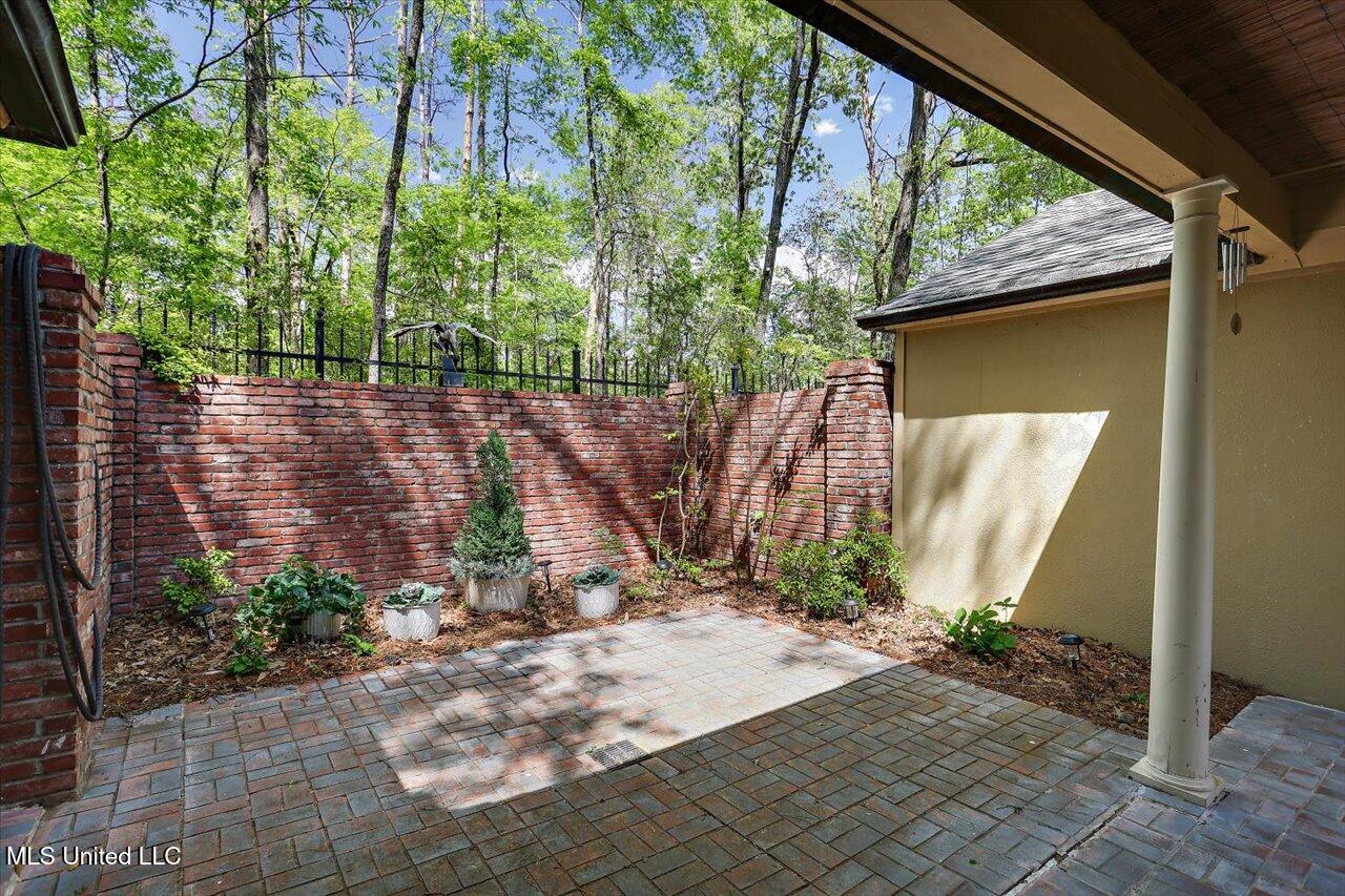 1 Eastbrooke Street Jackson, MS 39216 - Photo 26 of 29 29-1 Eastbrooke St