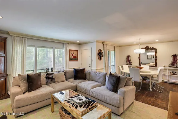 $349,000 | 1 Eastbrooke Street, Jackson, MS 39216