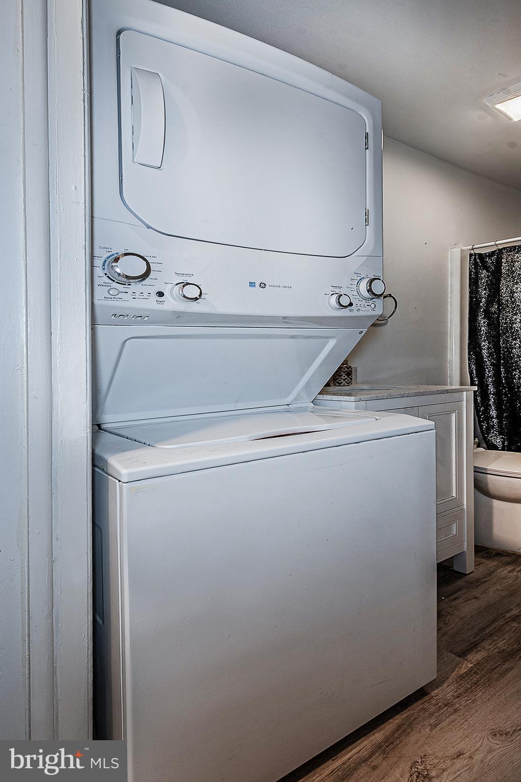 808 Winding Way Westville, NJ 08093 - Photo 13 of 14 a close up view of a washer and dryer