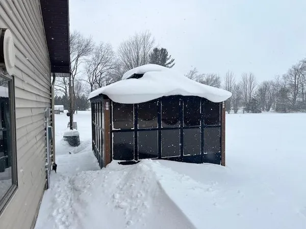 $449,000 | 5918 Potter Road, Bear Lake, MI 49614