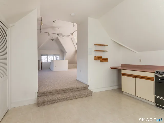 $149,900 | 68 Wilson Avenue, Unit 105, Torrington, CT 06790