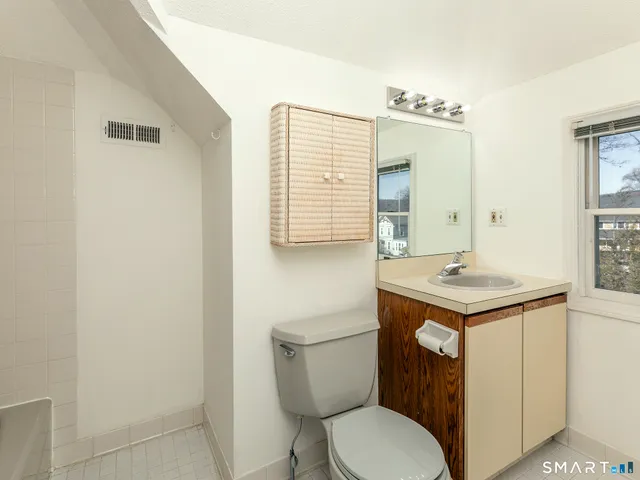 $149,900 | 68 Wilson Avenue, Unit 105, Torrington, CT 06790